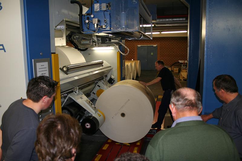 i - imprimerie (73).JPG - Visite de l’imprimerie du Leipziger Volkszeitung - mise en place des rouleaux